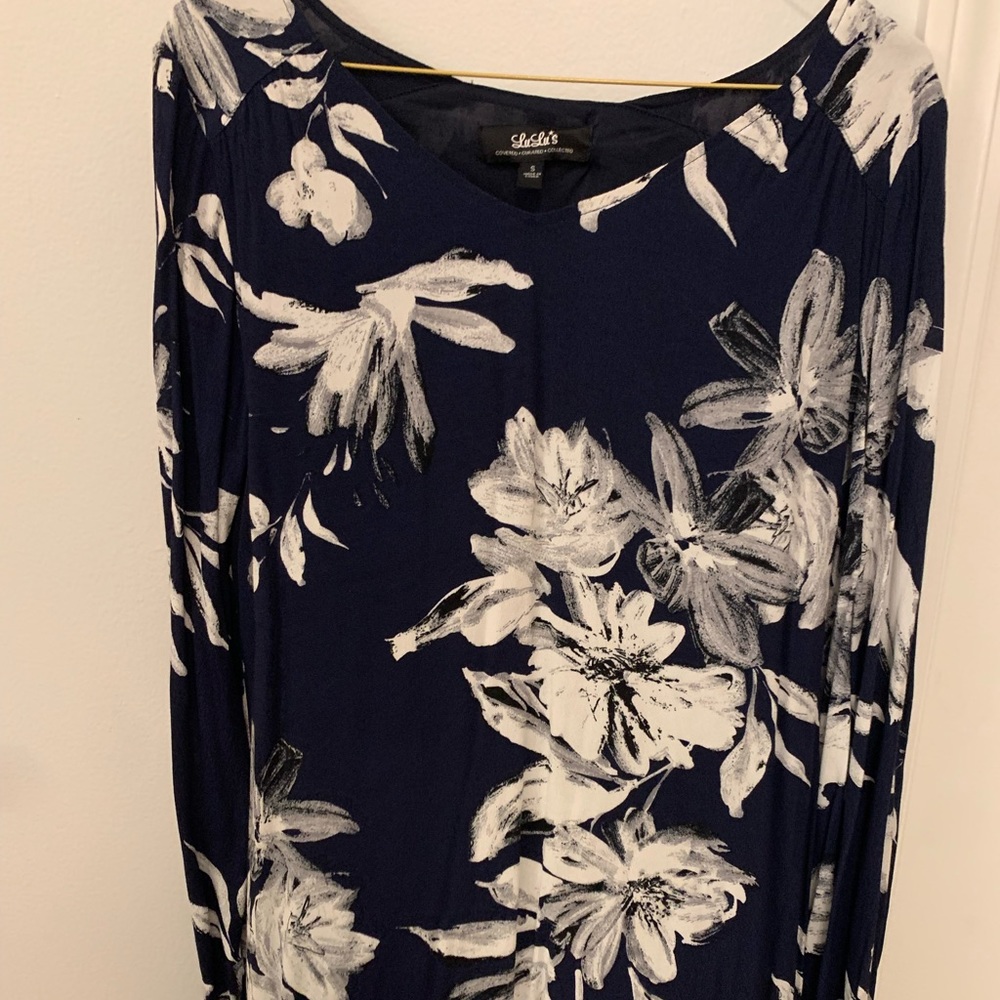 Lulus - Long Sleeve Flowy Dress - S - Navy with White Floral